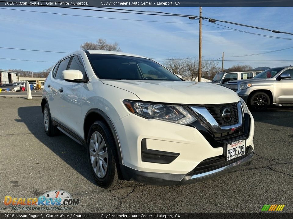 2018 Nissan Rogue S Glacier White / Charcoal Photo #1