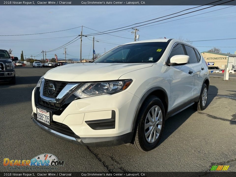 2018 Nissan Rogue S Glacier White / Charcoal Photo #2