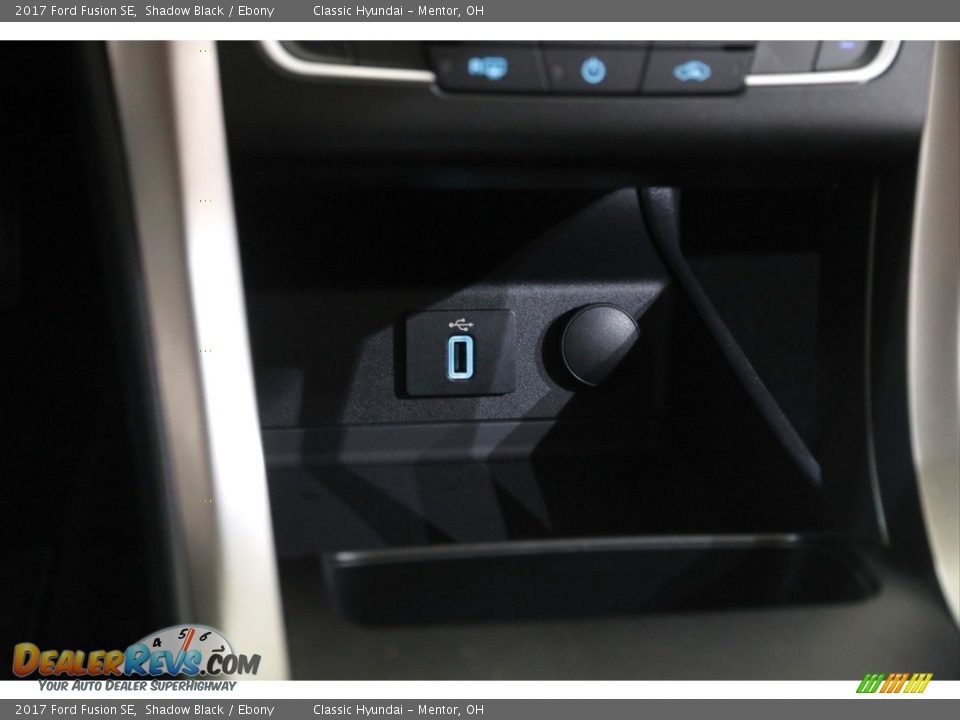 2017 Ford Fusion SE Shadow Black / Ebony Photo #14