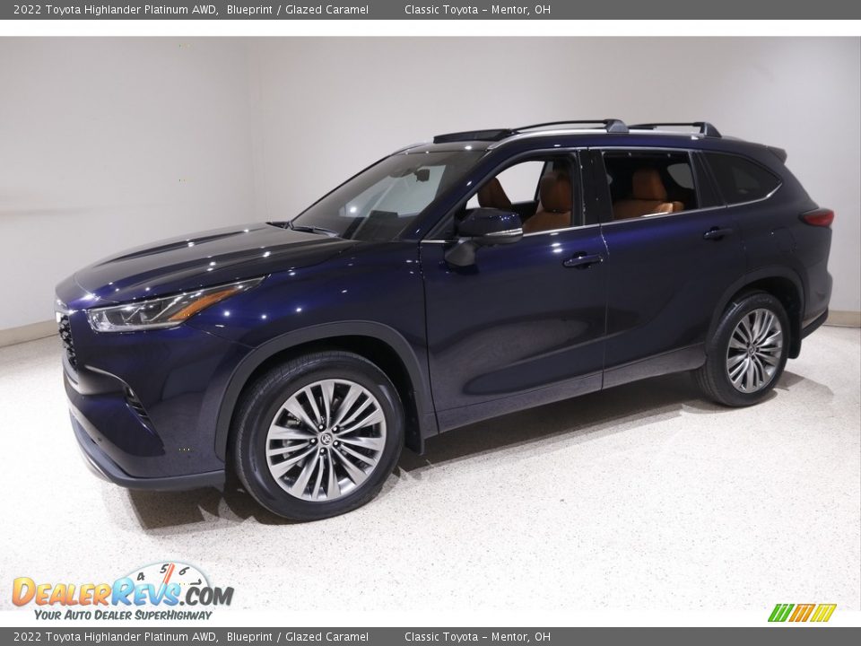 Blueprint 2022 Toyota Highlander Platinum AWD Photo #3