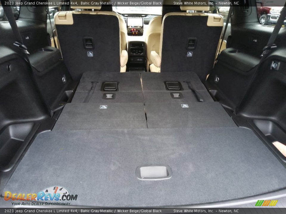 2023 Jeep Grand Cherokee L Limited 4x4 Trunk Photo #18
