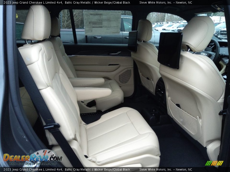 Rear Seat of 2023 Jeep Grand Cherokee L Limited 4x4 Photo #19