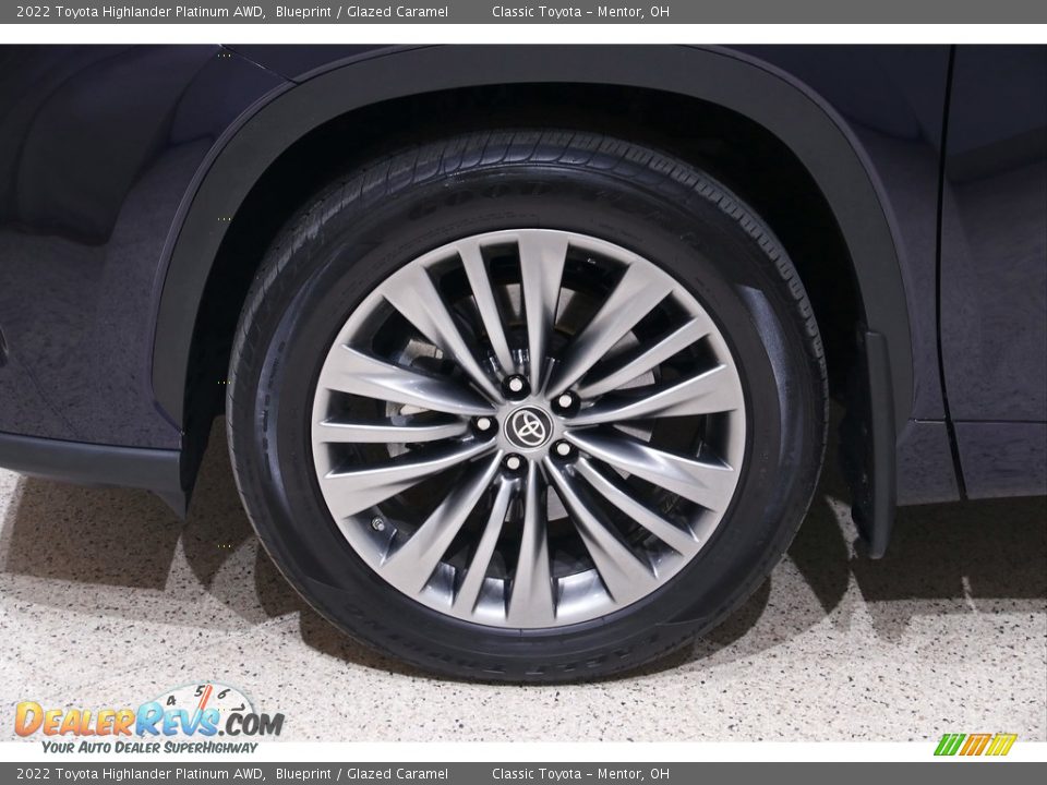 2022 Toyota Highlander Platinum AWD Wheel Photo #23