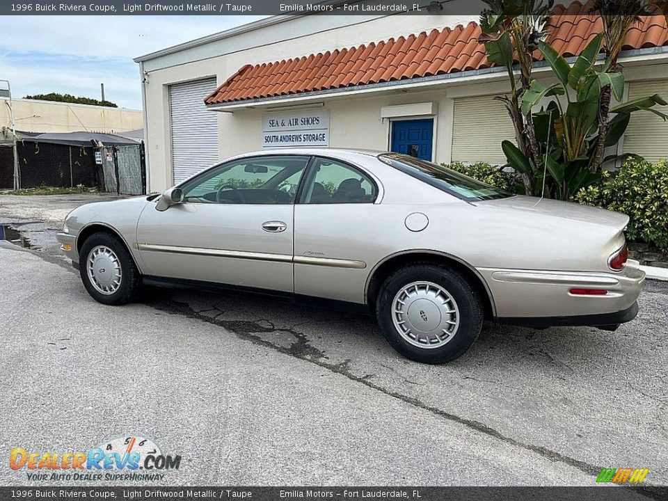 Light Driftwood Metallic 1996 Buick Riviera Coupe Photo #3