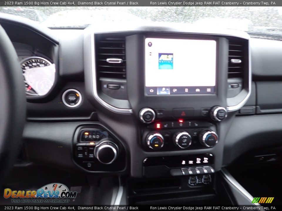 2023 Ram 1500 Big Horn Crew Cab 4x4 Diamond Black Crystal Pearl / Black Photo #16
