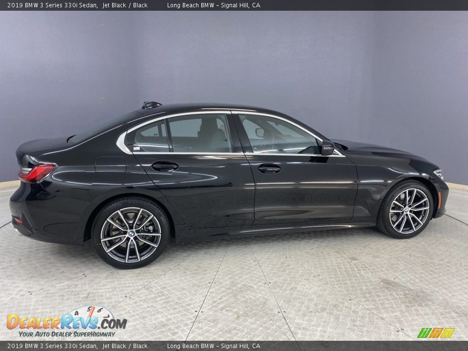 2019 BMW 3 Series 330i Sedan Jet Black / Black Photo #5