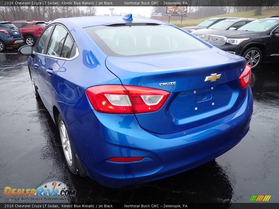 2016 Chevrolet Cruze LT Sedan Kinetic Blue Metallic / Jet Black Photo #4