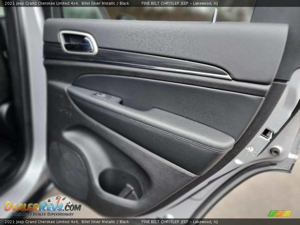 Door Panel of 2021 Jeep Grand Cherokee Limited 4x4 Photo #30