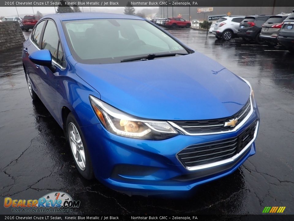 2016 Chevrolet Cruze LT Sedan Kinetic Blue Metallic / Jet Black Photo #10