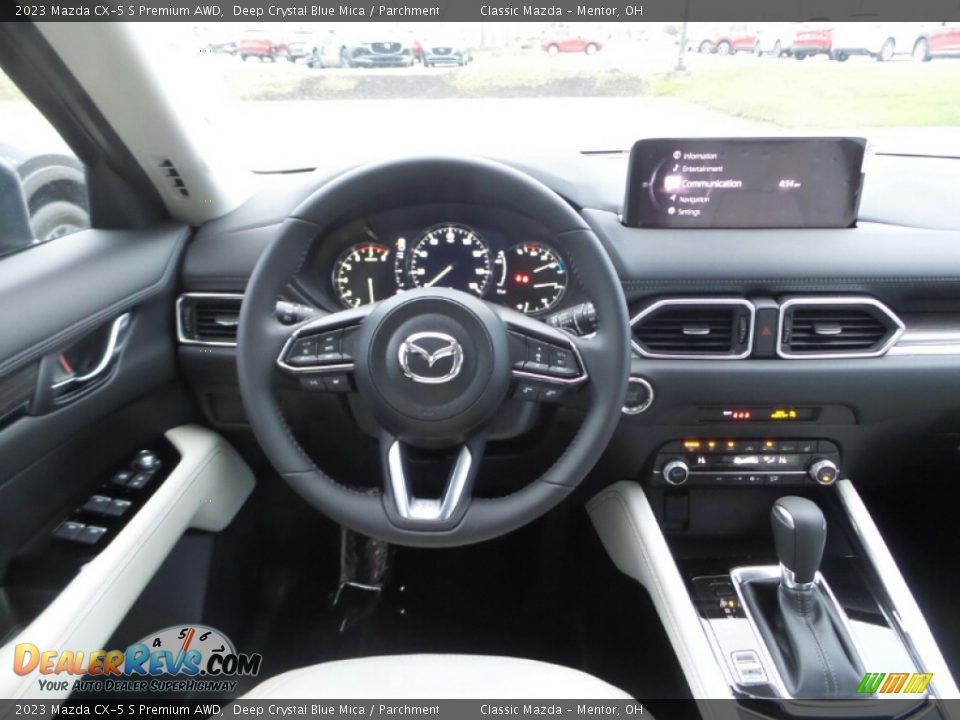 2023 Mazda CX-5 S Premium AWD Deep Crystal Blue Mica / Parchment Photo #4