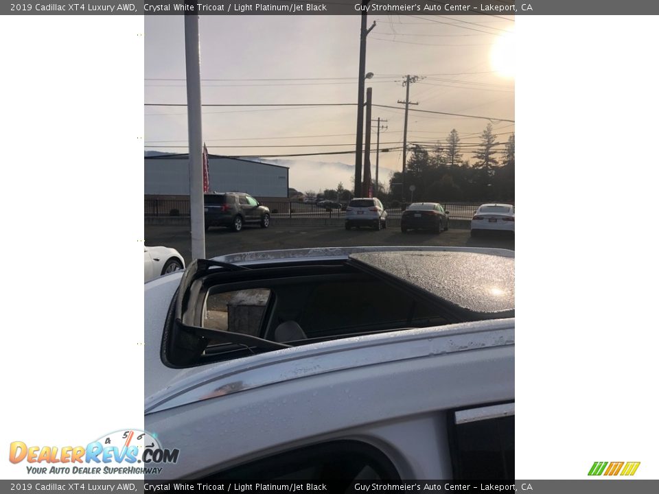 2019 Cadillac XT4 Luxury AWD Crystal White Tricoat / Light Platinum/Jet Black Photo #15