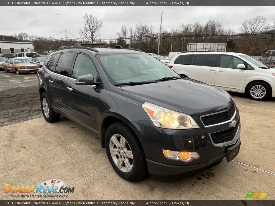 2011 Chevrolet Traverse LT AWD Cyber Gray Metallic / Cashmere/Dark Gray Photo #2