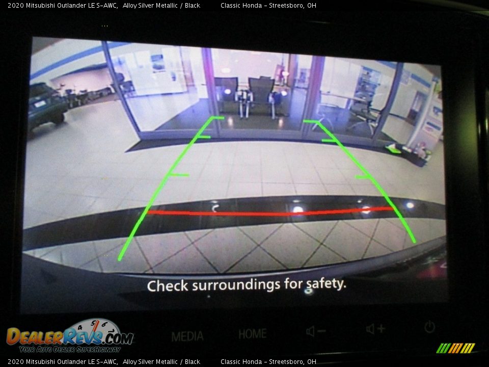 2020 Mitsubishi Outlander LE S-AWC Alloy Silver Metallic / Black Photo #19