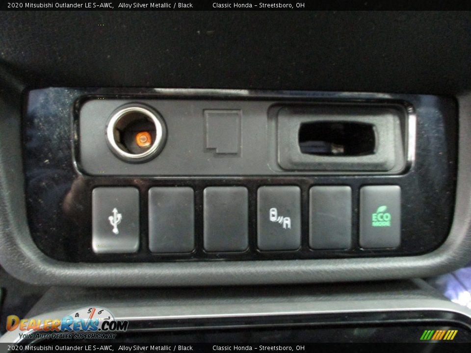 2020 Mitsubishi Outlander LE S-AWC Alloy Silver Metallic / Black Photo #21