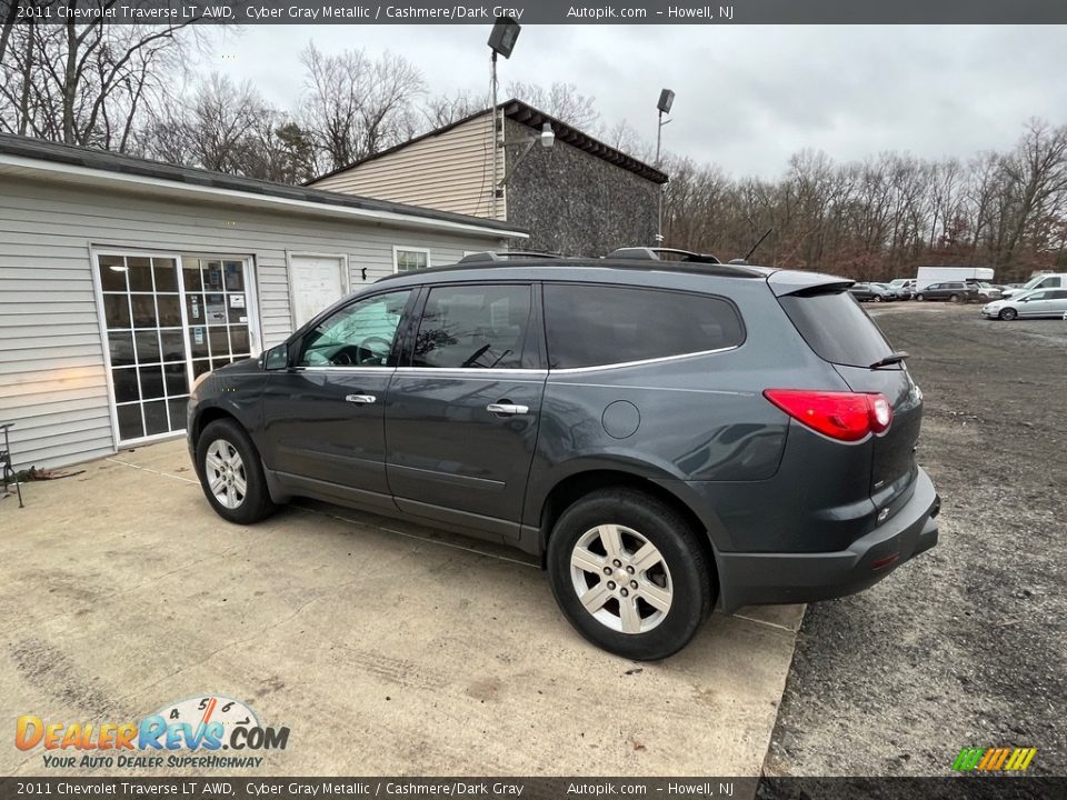 2011 Chevrolet Traverse LT AWD Cyber Gray Metallic / Cashmere/Dark Gray Photo #10