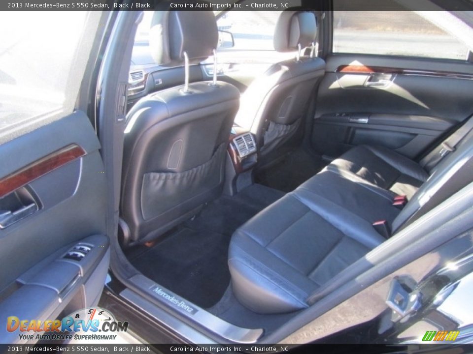 2013 Mercedes-Benz S 550 Sedan Black / Black Photo #20