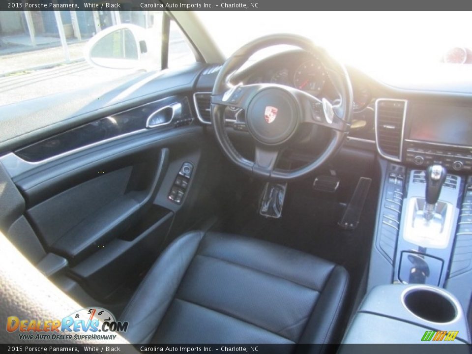 2015 Porsche Panamera White / Black Photo #12