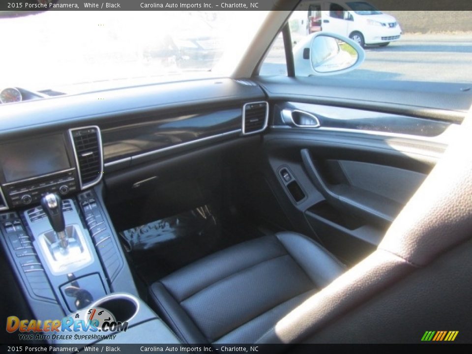 2015 Porsche Panamera White / Black Photo #14