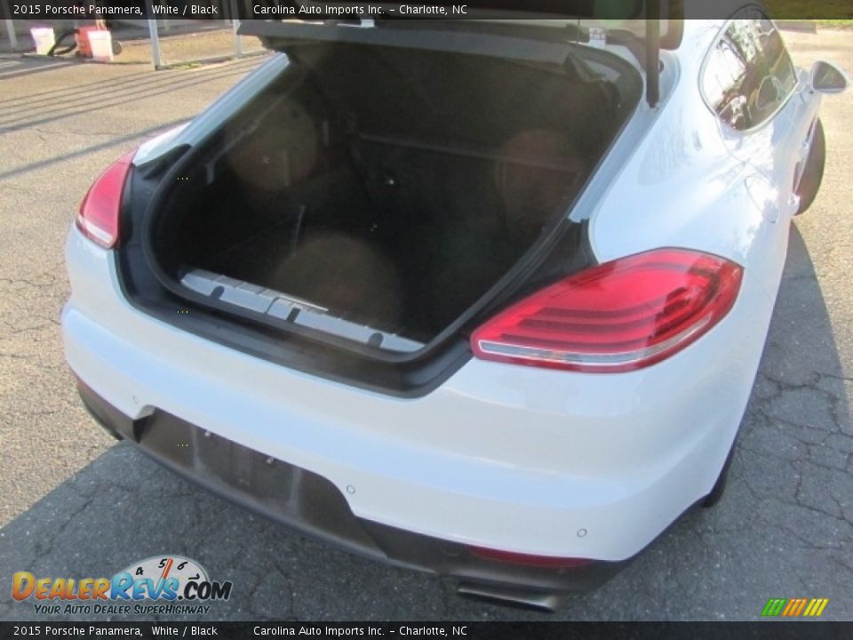 2015 Porsche Panamera White / Black Photo #21