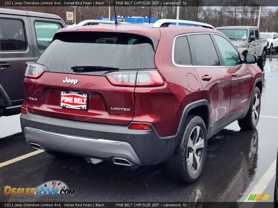 2021 Jeep Cherokee Limited 4x4 Velvet Red Pearl / Black Photo #7