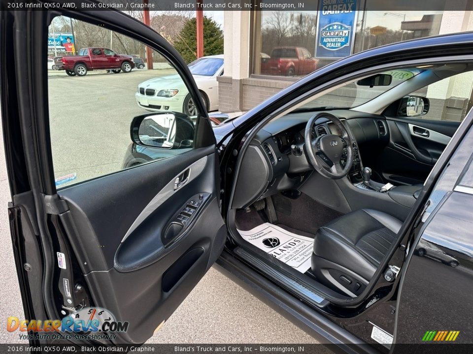 2016 Infiniti QX50 AWD Black Obsidian / Graphite Photo #3