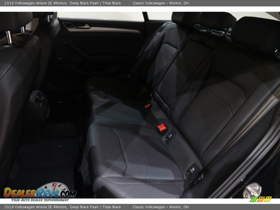 2019 Volkswagen Arteon SE 4Motion Deep Black Pearl / Titan Black Photo #18