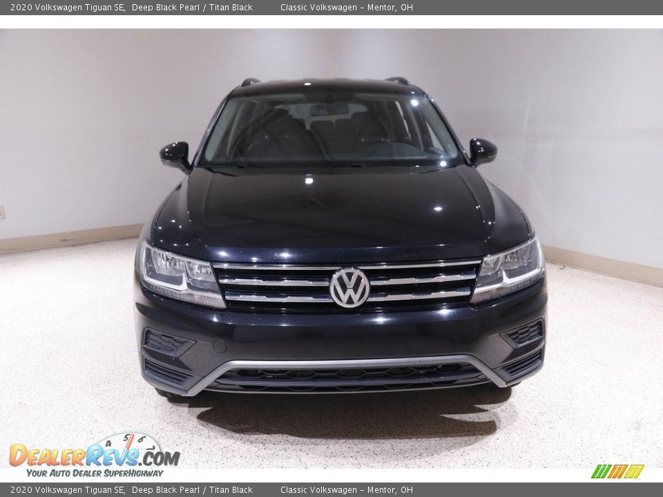 2020 Volkswagen Tiguan SE Deep Black Pearl / Titan Black Photo #2