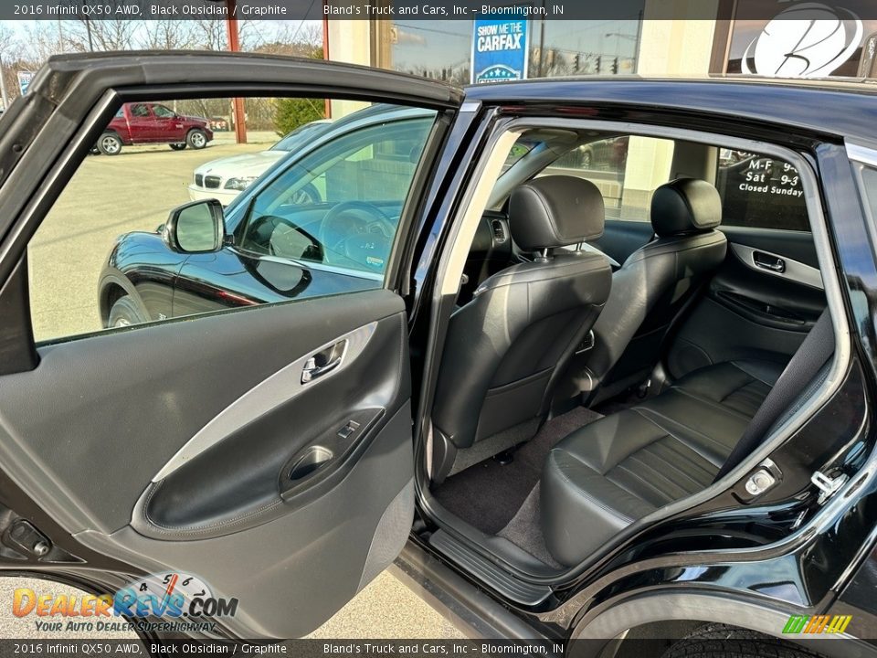 2016 Infiniti QX50 AWD Black Obsidian / Graphite Photo #32