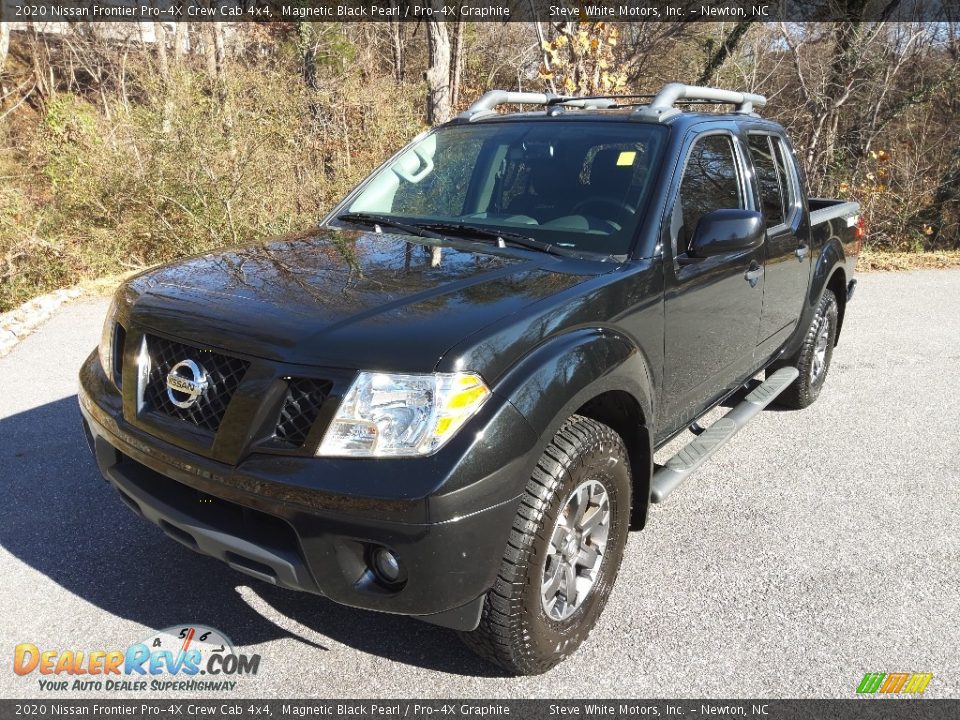 2020 Nissan Frontier Pro-4X Crew Cab 4x4 Magnetic Black Pearl / Pro-4X Graphite Photo #2