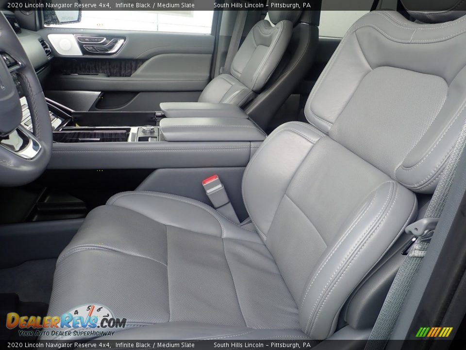 Front Seat of 2020 Lincoln Navigator Reserve 4x4 Photo #15