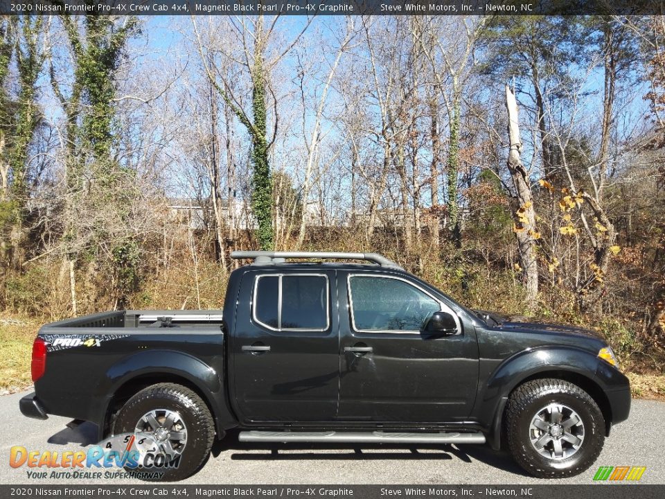 Magnetic Black Pearl 2020 Nissan Frontier Pro-4X Crew Cab 4x4 Photo #6