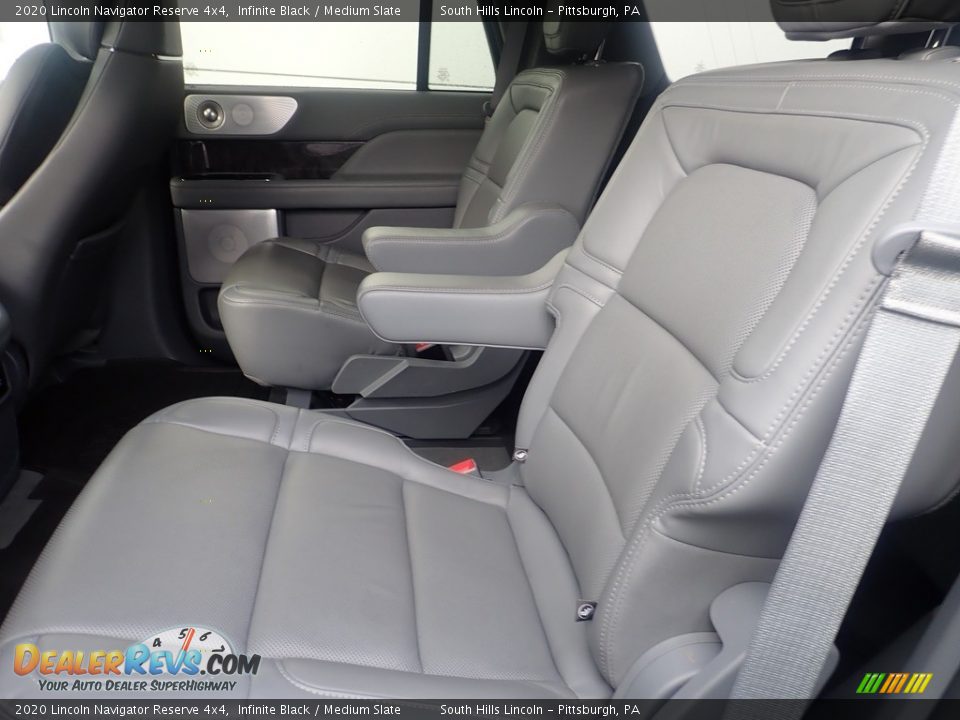 2020 Lincoln Navigator Reserve 4x4 Infinite Black / Medium Slate Photo #16