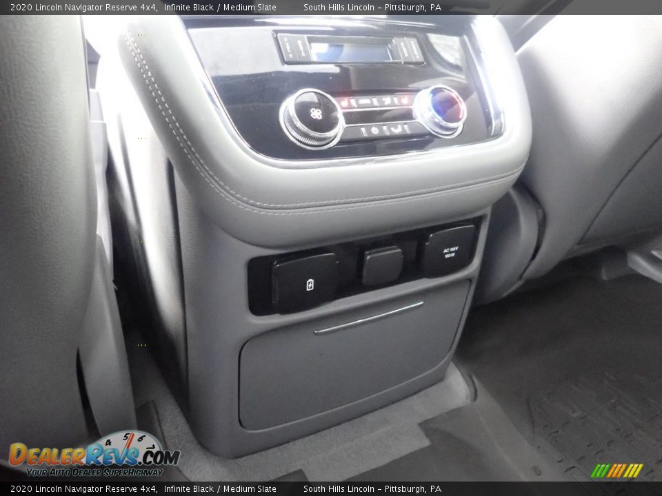 2020 Lincoln Navigator Reserve 4x4 Infinite Black / Medium Slate Photo #18