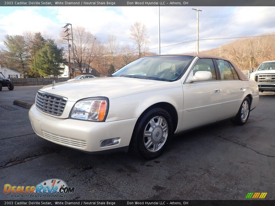 2003 Cadillac DeVille Sedan White Diamond / Neutral Shale Beige Photo #6
