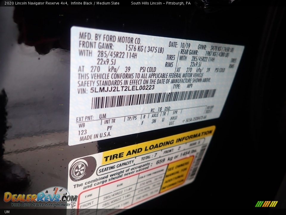 Lincoln Color Code UM Infinite Black