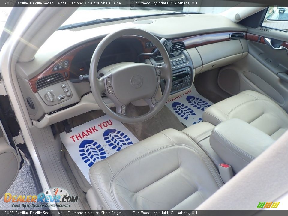 2003 Cadillac DeVille Sedan White Diamond / Neutral Shale Beige Photo #12