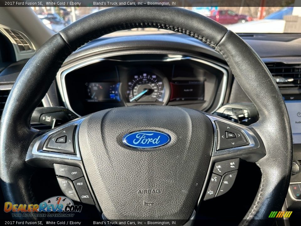 2017 Ford Fusion SE White Gold / Ebony Photo #11