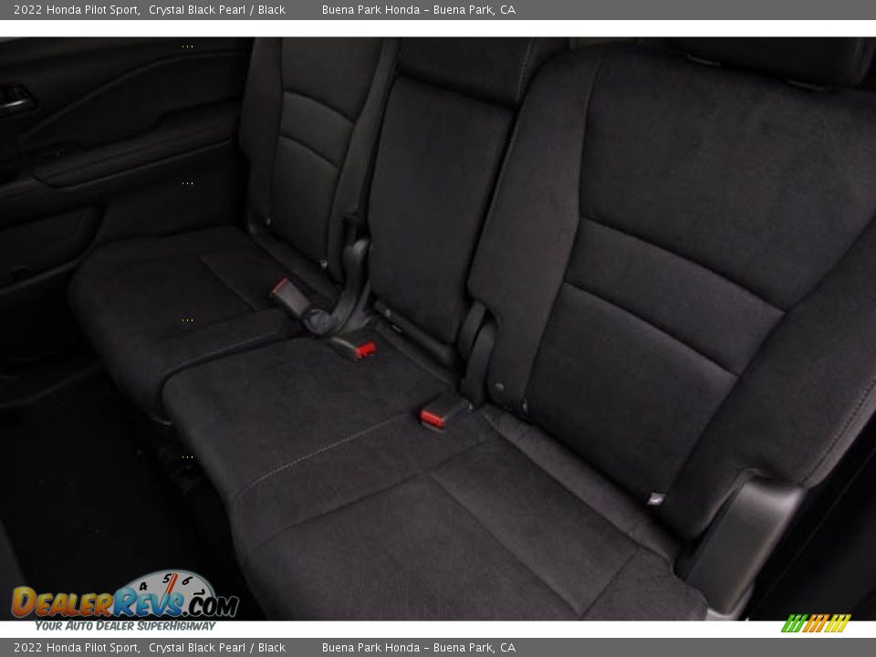 Rear Seat of 2022 Honda Pilot Sport Photo #27