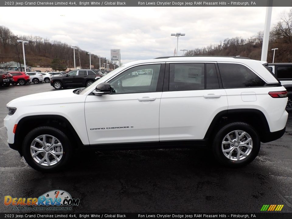 2023 Jeep Grand Cherokee Limited 4x4 Bright White / Global Black Photo #2