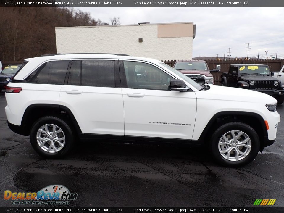 2023 Jeep Grand Cherokee Limited 4x4 Bright White / Global Black Photo #7