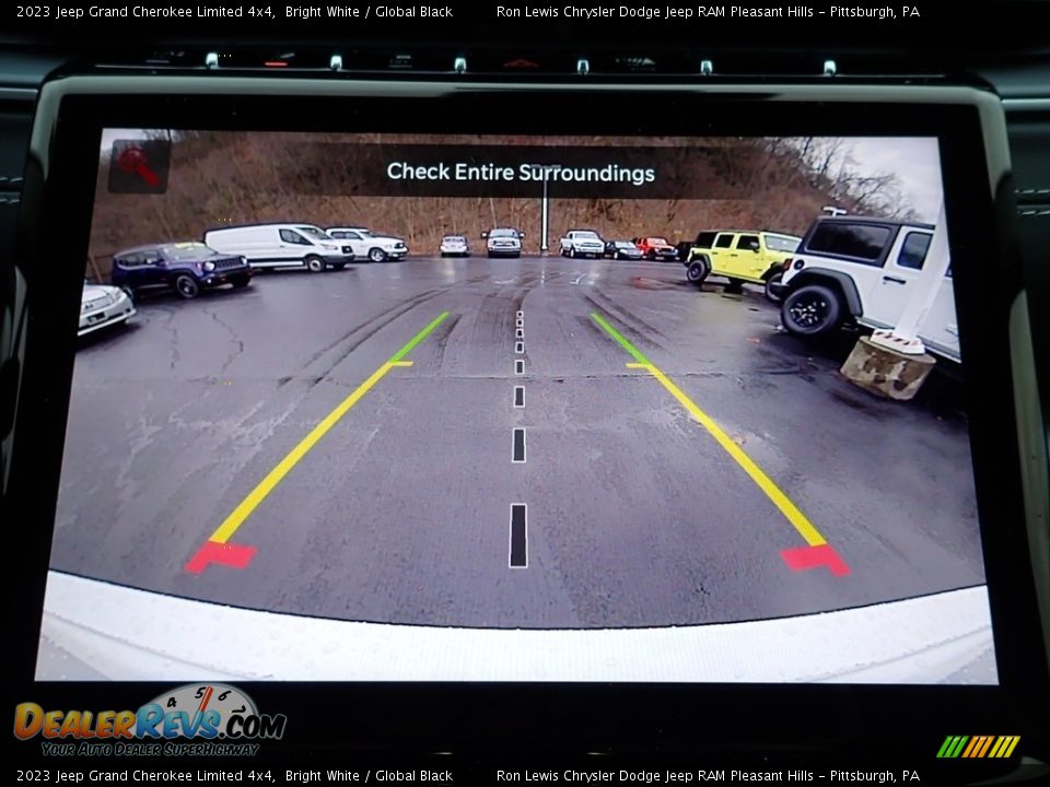 2023 Jeep Grand Cherokee Limited 4x4 Bright White / Global Black Photo #19