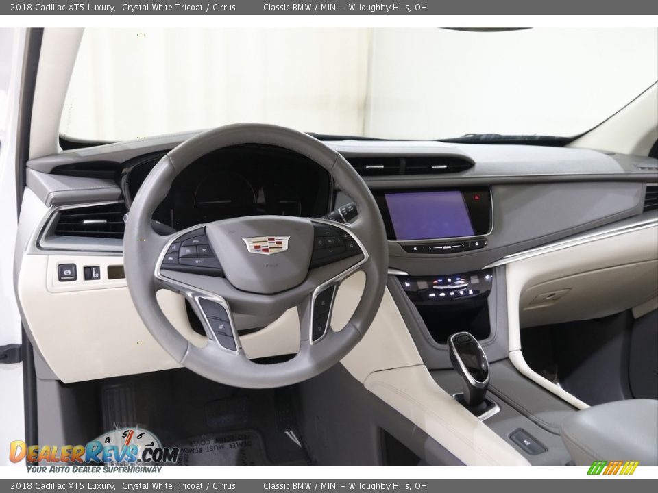 2018 Cadillac XT5 Luxury Crystal White Tricoat / Cirrus Photo #6