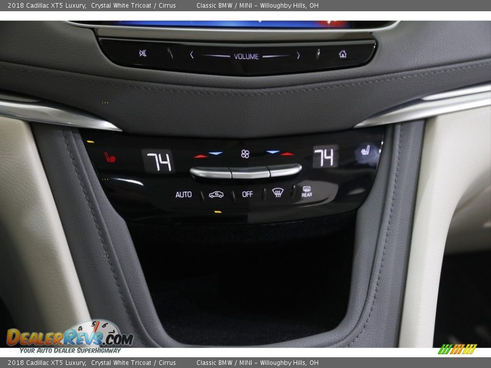 2018 Cadillac XT5 Luxury Crystal White Tricoat / Cirrus Photo #15