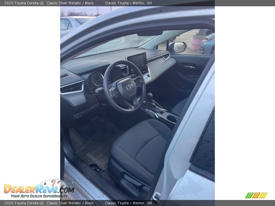 2020 Toyota Corolla LE Classic Silver Metallic / Black Photo #3