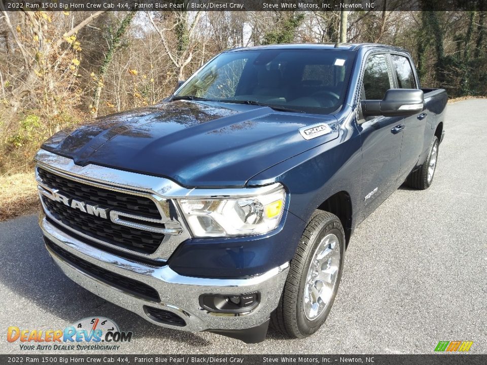 2022 Ram 1500 Big Horn Crew Cab 4x4 Patriot Blue Pearl / Black/Diesel Gray Photo #2