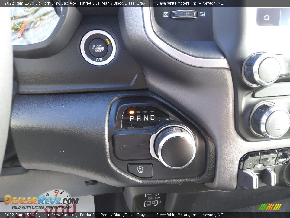 2022 Ram 1500 Big Horn Crew Cab 4x4 Shifter Photo #22