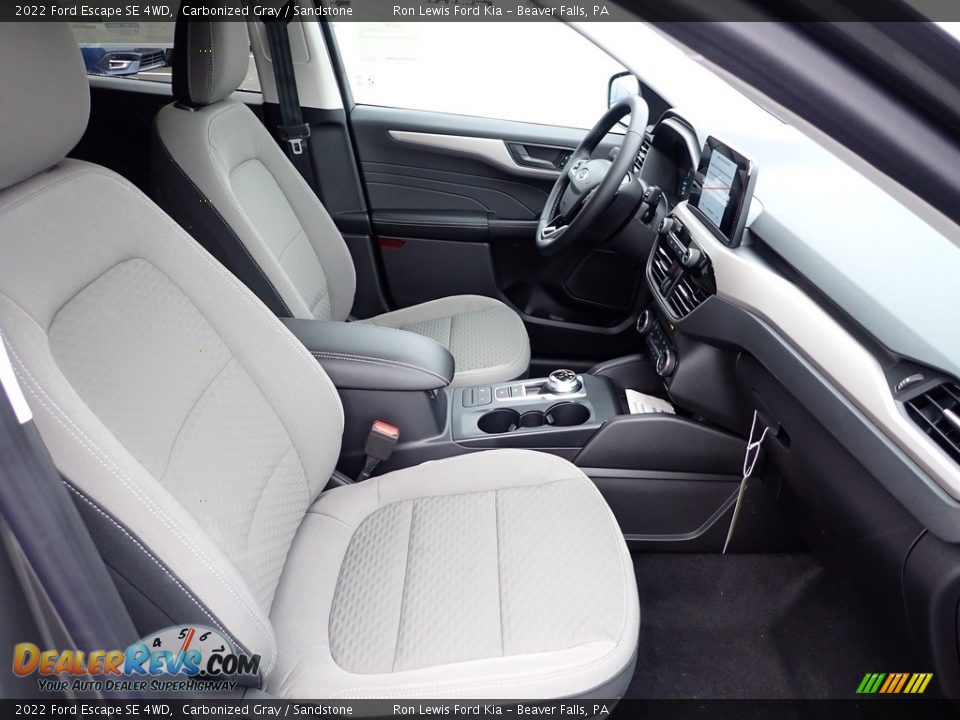 Front Seat of 2022 Ford Escape SE 4WD Photo #11