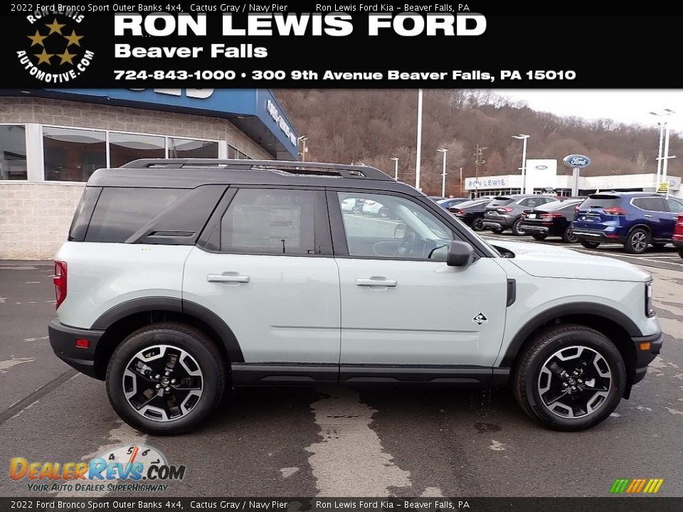 2022 Ford Bronco Sport Outer Banks 4x4 Cactus Gray / Navy Pier Photo #1