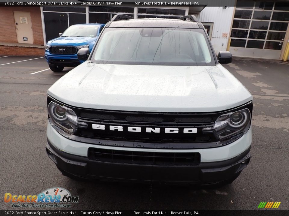 2022 Ford Bronco Sport Outer Banks 4x4 Cactus Gray / Navy Pier Photo #3