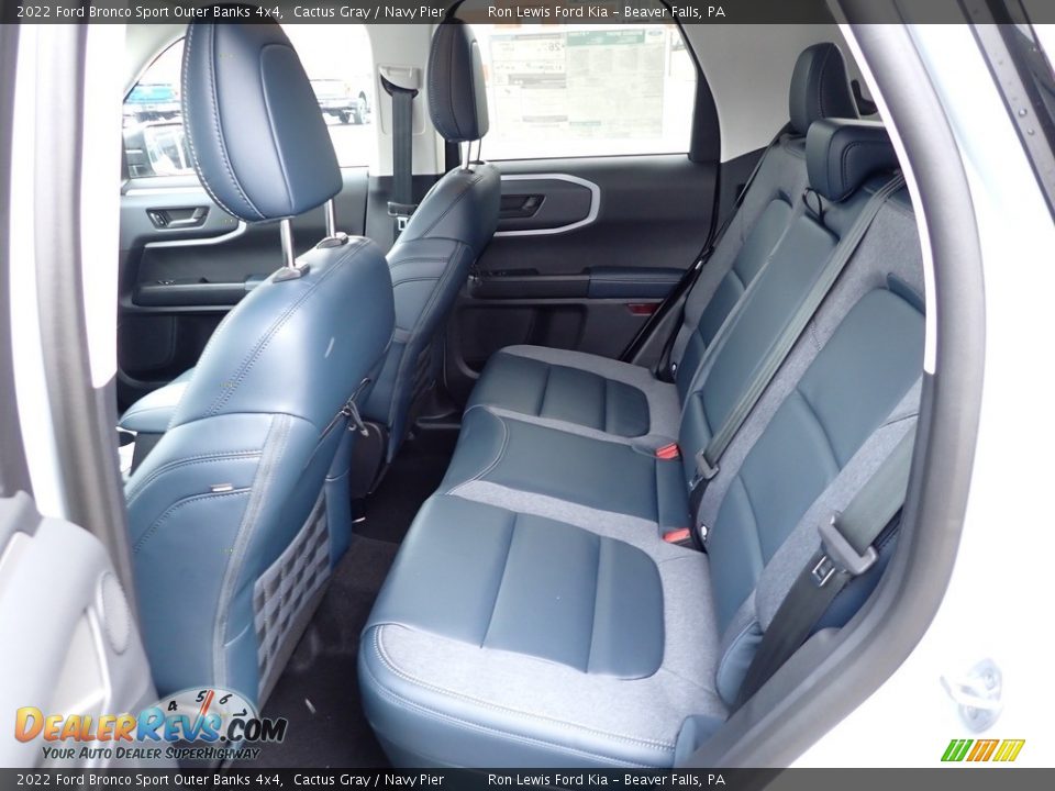 2022 Ford Bronco Sport Outer Banks 4x4 Cactus Gray / Navy Pier Photo #12